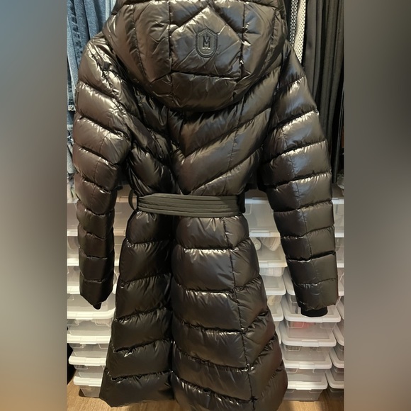 Mackage coat size small barely worn - Picture 6 of 7